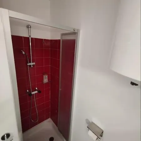 Apartment Super Pour 4 Avec Prive, Plages A Proximite, Piscine Et Jardin Sausset-les-Pins